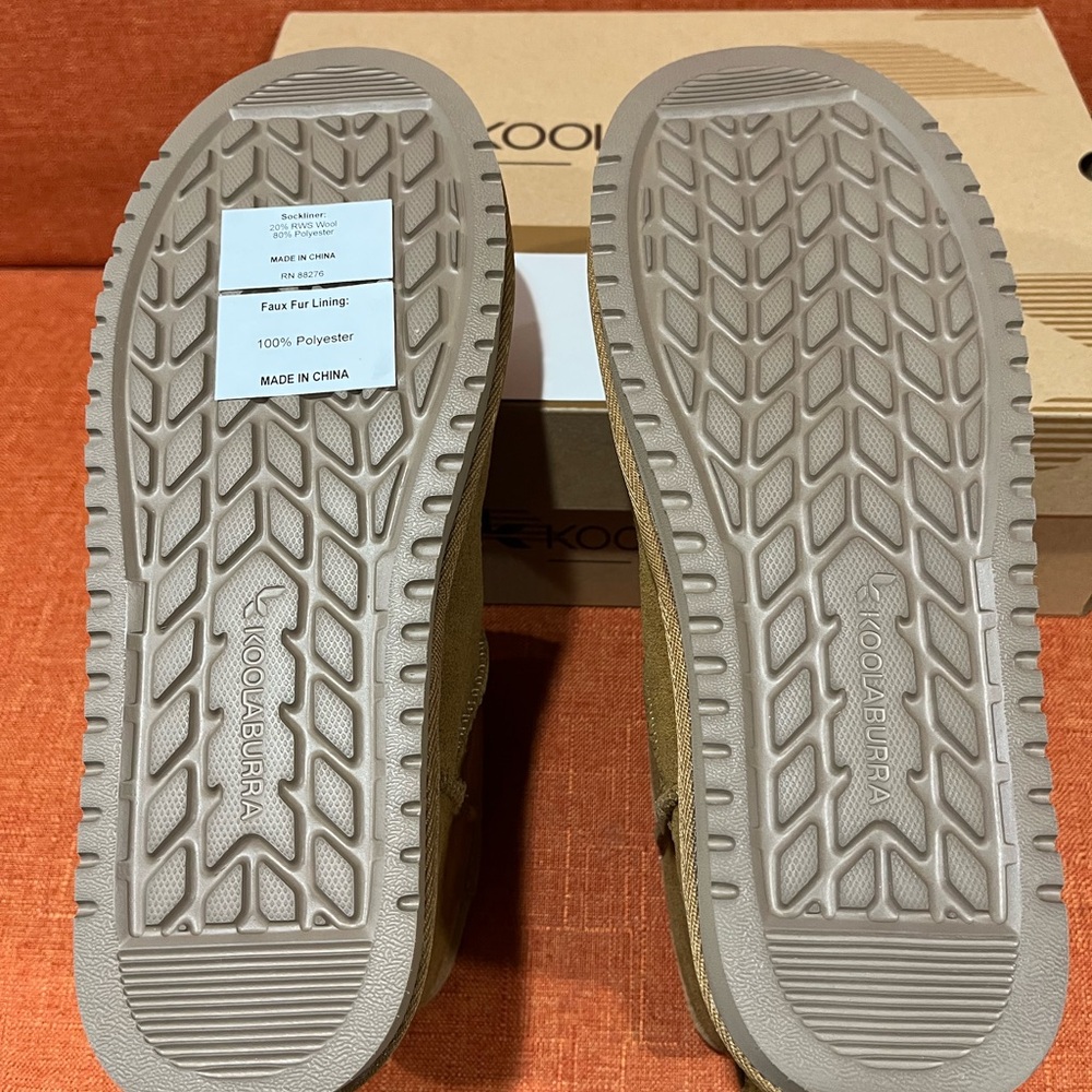 Koolaburra Koola Mini II Chestnut Suede Boots - Picture 10 of 12